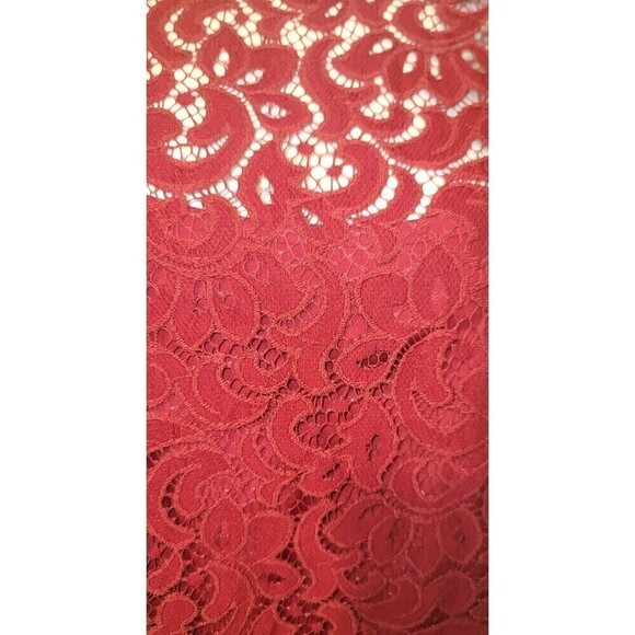Ann Taylor LOFT Burgundy Layered Lace Shift Dress - Size 8 - Picture 7 of 12